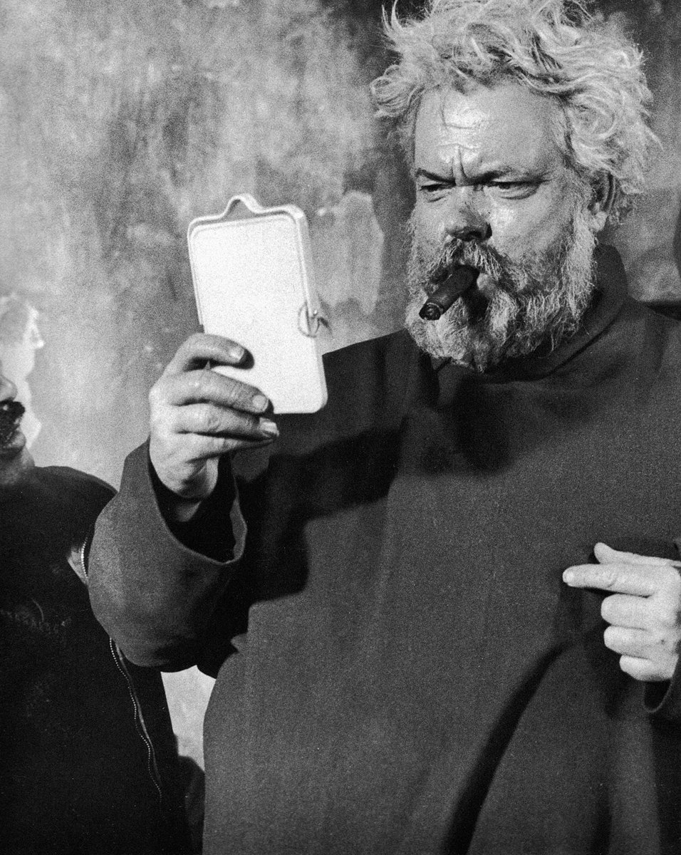 EspaceSaintMich's tweet image. Nous vous invitons à (re)découvrir #FALSTAFF, un chef-d'œuvre d'Orson WELLES, en version restaurée, dans nos salles à partir du 14 juin.

Les horaires du 14 au 20 juin 2023: 13h50, 15h55, 19h45, 21h50.

📷 BANDE-ANNONCE : youtu.be/u1gBDDgs014

Distributeur: @FSFdistribution
