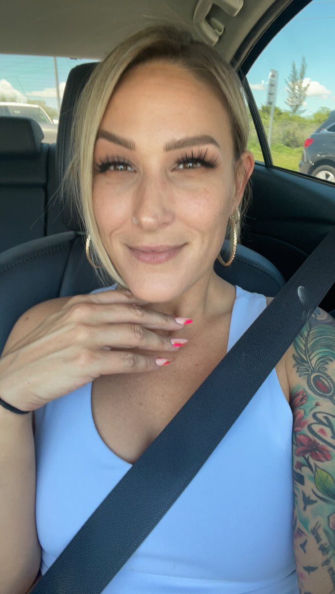 Charley Hart on Twitter "Happy Monday! Hope you have a great week!!!"