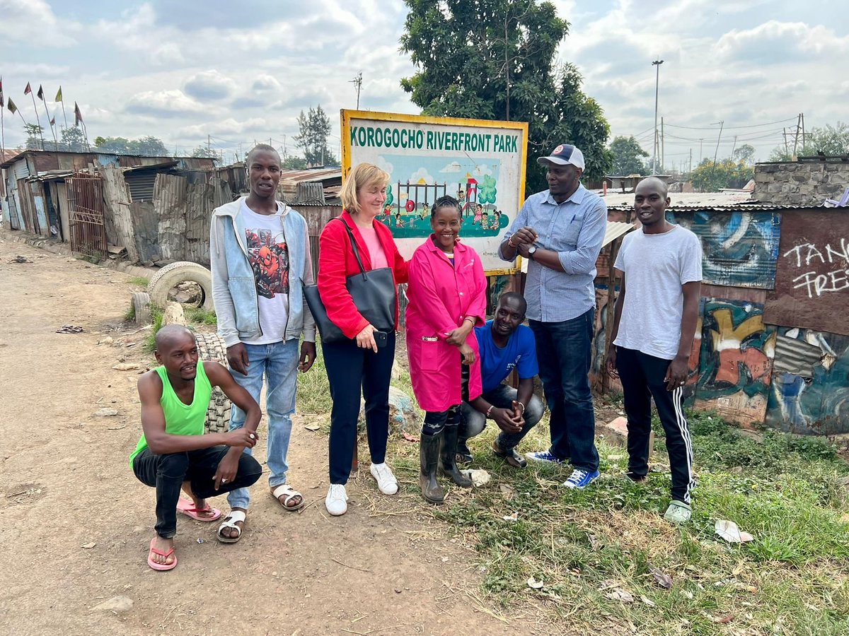 MuturiKarimi's tweet photo. Today, Christine Laun, Head of Division: Urban Development, Mobility &amp; Circular Economy at The Federal Ministry for Economic Cooperation and Development (BMZ), and I were hosted by Kombgreen Solutions at the Korogocho Riverfront Park. #CircularEconomy https://t.co/OeOJ5wtBG6