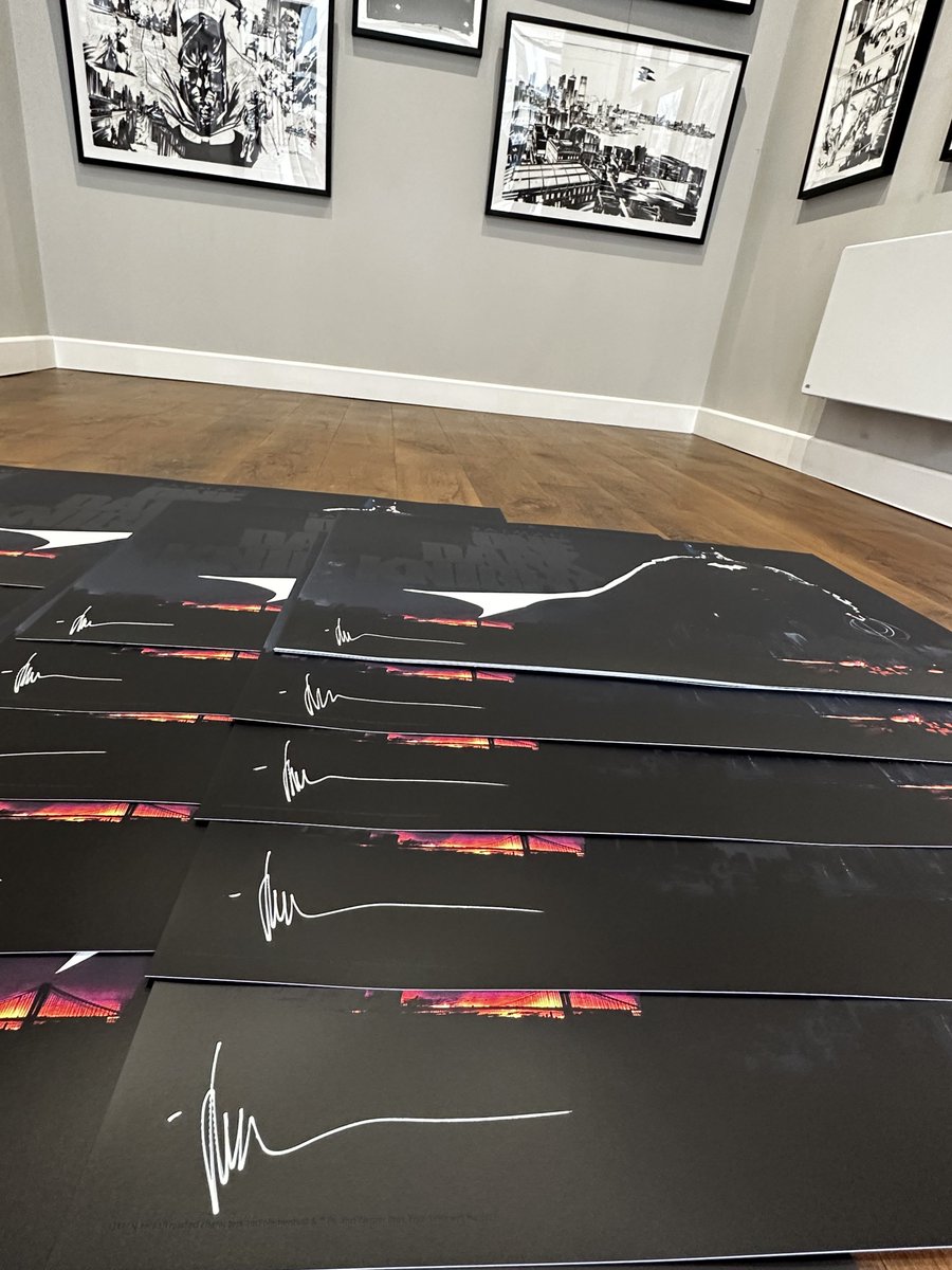 Jock4twenty's tweet photo. PLUS - Batman: ONE DARK KNIGHT @MondoNews silk screen prints… Regular and ‘Artist Edition’ AP copies💥#batmanonedarkknight https://t.co/C55QPxPPlF