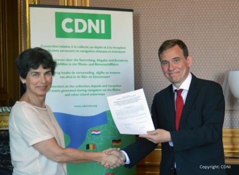🇫🇷🌍 France has ratified the amendment concerning the new degassing provisions to the CDNI.
Rsustainable endeavour.
Read the article to know more: bit.ly/CDNI-France-de…