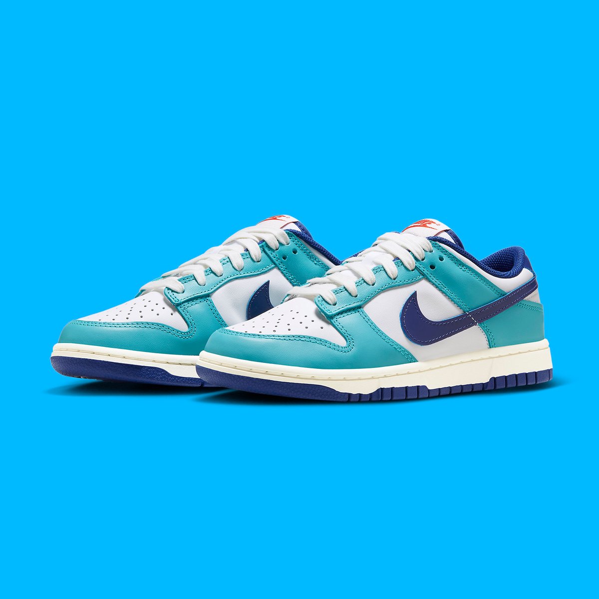 houseofheat's tweet photo. New Nike Dunk Lows 👀

SEE MORE: https://t.co/BiKeXbDckE https://t.co/zUDm8lhXEz