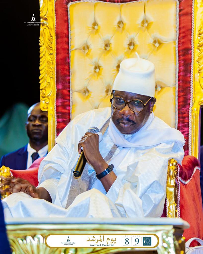 femmes_devouees's tweet photo. Écoutez les ! 
Ces “Jaaraama Serigne Mustapha “ chantés en choeur par les coeurs des Moustarchids. 

☝🏾Ku nekk yaa xam famu jaar ak yaw banga niko Jaarama

☝🏾Ku nekk yaa xam famu la jëlee banga niko Jaarama

☝🏾Ku soxorul néko Jaarama !!!

https://t.co/VmtpPJIDgl

#dmwm https://t.co/3NsC4vTqP9
