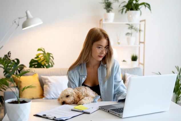 compras's tweet photo. Finding the perfect freelancer just got easier. Explore the top 5 platforms to hire freelancers in 2023 👩‍💻🌐 https://t.co/rd5fP6euRc https://t.co/UZYuNvsNoL