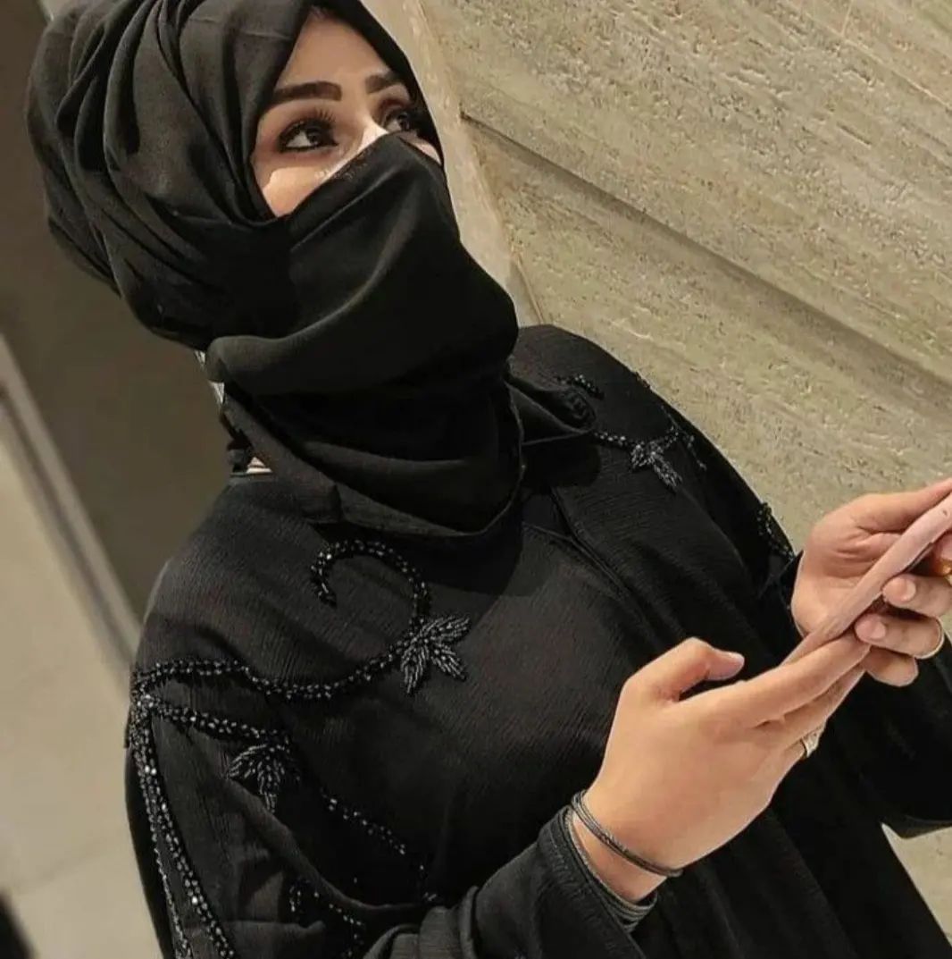 YDBYD_'s tweet photo. ممحون�� عندي شقه سكنه لوحدي امان الي جاد وحق سهرات يجيني وتساب يد بيد https://t.co/3vgIxbjYRM