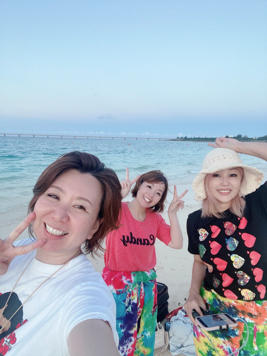 Linoflower0712's tweet photo. 友達にあいに宮古島に行ってきた😊
め〜っちゃ楽しかった💕

#友達
#仲良し
#いつも一緒に遊んでる
#宮古島
#海が綺麗
#パワースポット https://t.co/1BWv1hvyHp