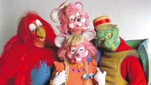 StijnCooreman's tweet photo. De hele cast van Wizzy en Woppy https://t.co/xPMa53n5Z2