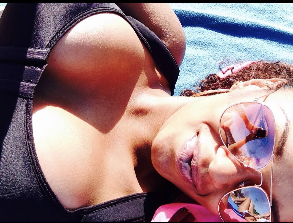 MilaPerry2023's tweet photo. You know where you find me 😈

#onlyfan #onlyfans #blackgirl #onlyfans_girl #onlyfans_leaked #onlyfansbabe #onlyfanslatinas https://t.co/zdbl6ujvjQ