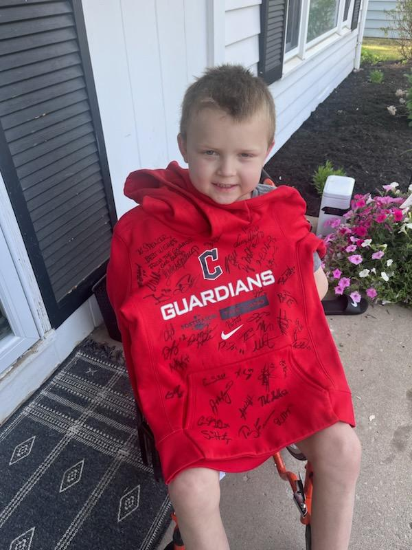 🍋🏞️ Join us in supporting #OurDawgSpencer! 🙌💚 Help make a difference by running a lemonade stand at River Tap and Social on Wednesday nights (7-9pm) or Saturday afternoons (12-3pm). 🌟✨ Sign up now signupgenius.com/go/805084ba4a8…