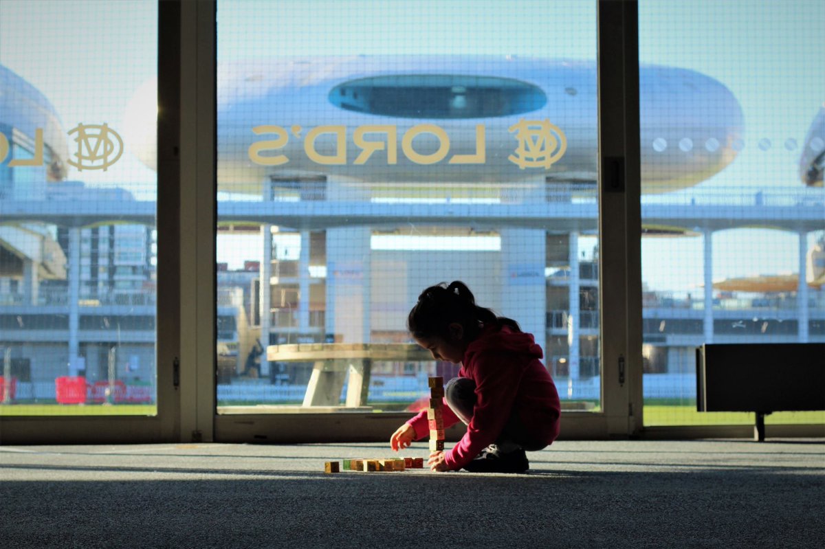 _MCCFoundation's tweet image. Transforming lives through #cricket means:

Working closely with @MCCOfficial&apos;s Community Development Department to identify and fund projects that will enhance the lives of local communities to @HomeOfCricket 💛🏏❤️

#CricketTwitter #MCCFoundation #Cricket