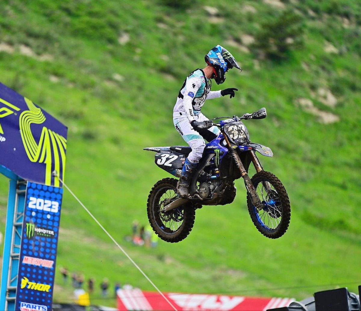YamahaMotorFr's tweet photo. #MX/US – 10 juin 2023
Lakewood-Colorado 🇺🇸(3/11) : #JustinCooper 🇺🇸 (#YZ250F) et #LeviKitchen 🇺🇸 (YZ250F) sur le podium du 250MX
➡️https://t.co/GlvrKddWfU
#YamahaRacing | #Yamalube | #MonsterEnergy | #YZ450F https://t.co/ifJkuBh9gi