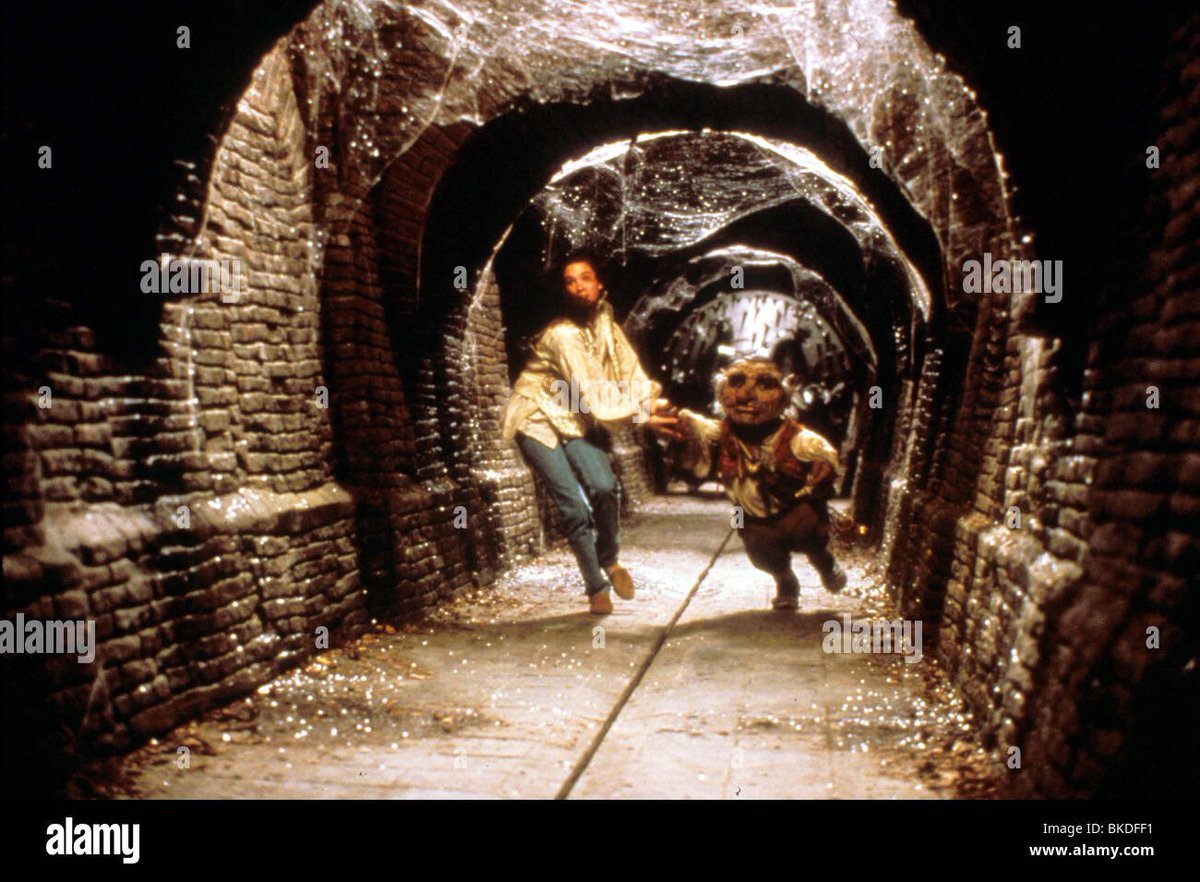 Every time I see street cleaners I can’t help but yell in my head, “THE CLEANERS!!!!!!”
#labyrinth #labyrinthmovie #sillythingsmybrainthinks