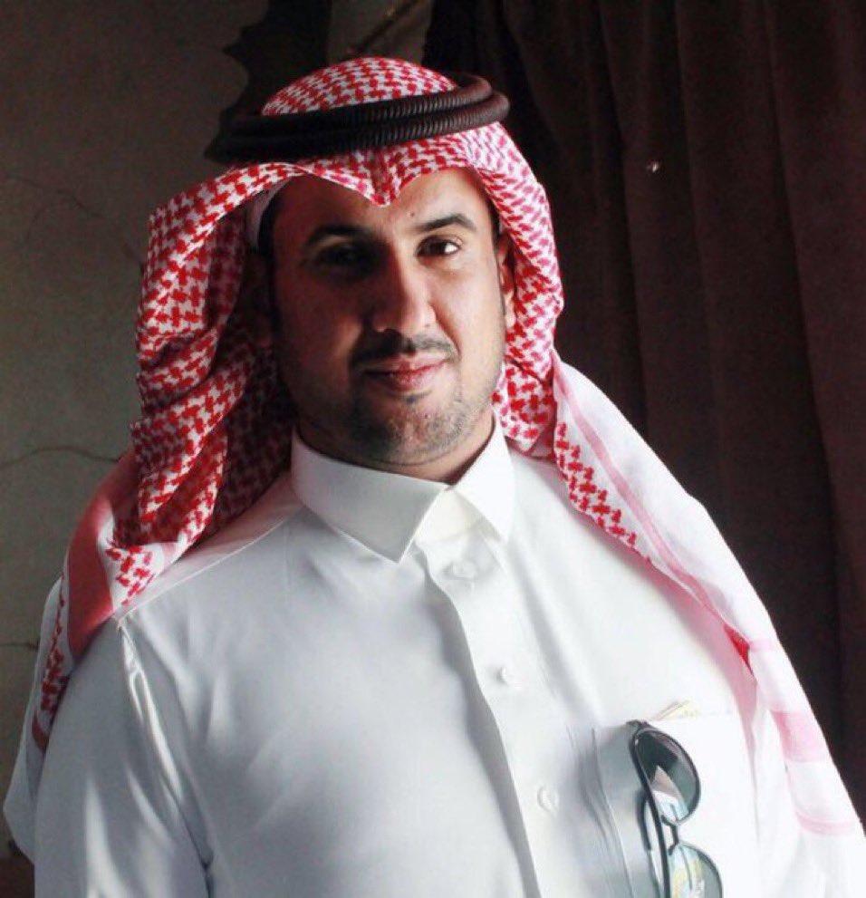 #عبدالعزيز_الفريح

 رحم الله البطل عبدالعزيز الفريح الذي أُستشهد اثناء مداهمة احد المطلوبين في حملة الحرب على المخدرات.

رحمه الله وغفر له وتقبله من الشهداء 🤲🏼