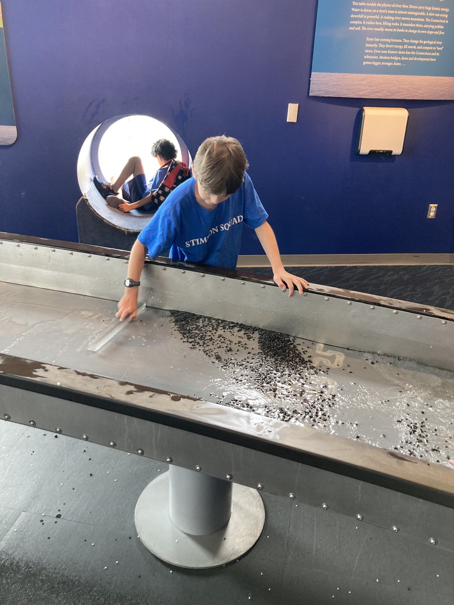 stimsonk's tweet photo. Field Trip Fun!  #newhtfd https://t.co/TByfY5v2dl