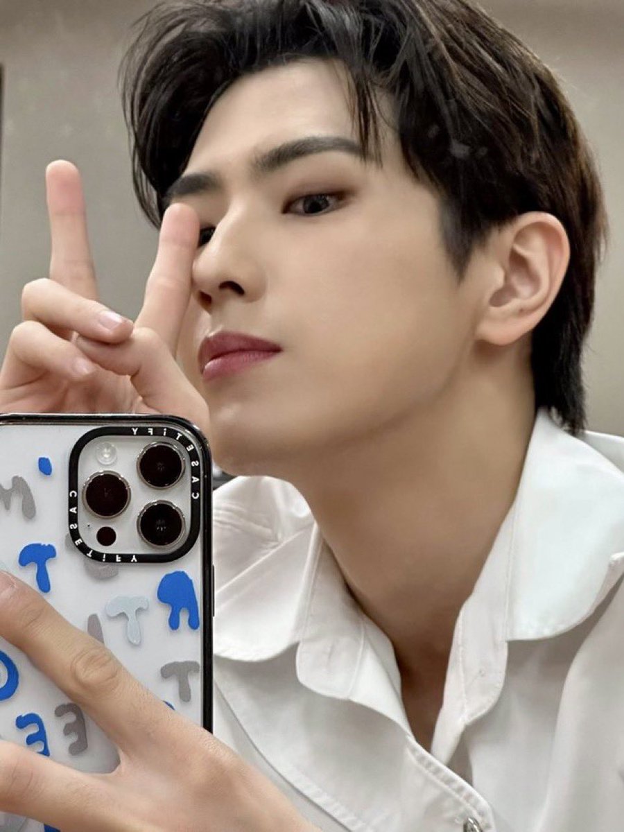 왕자님이셔 징짜루🥺🥺