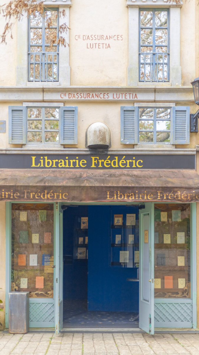 I can't find your footprints, you are far away, but the night is still so young.