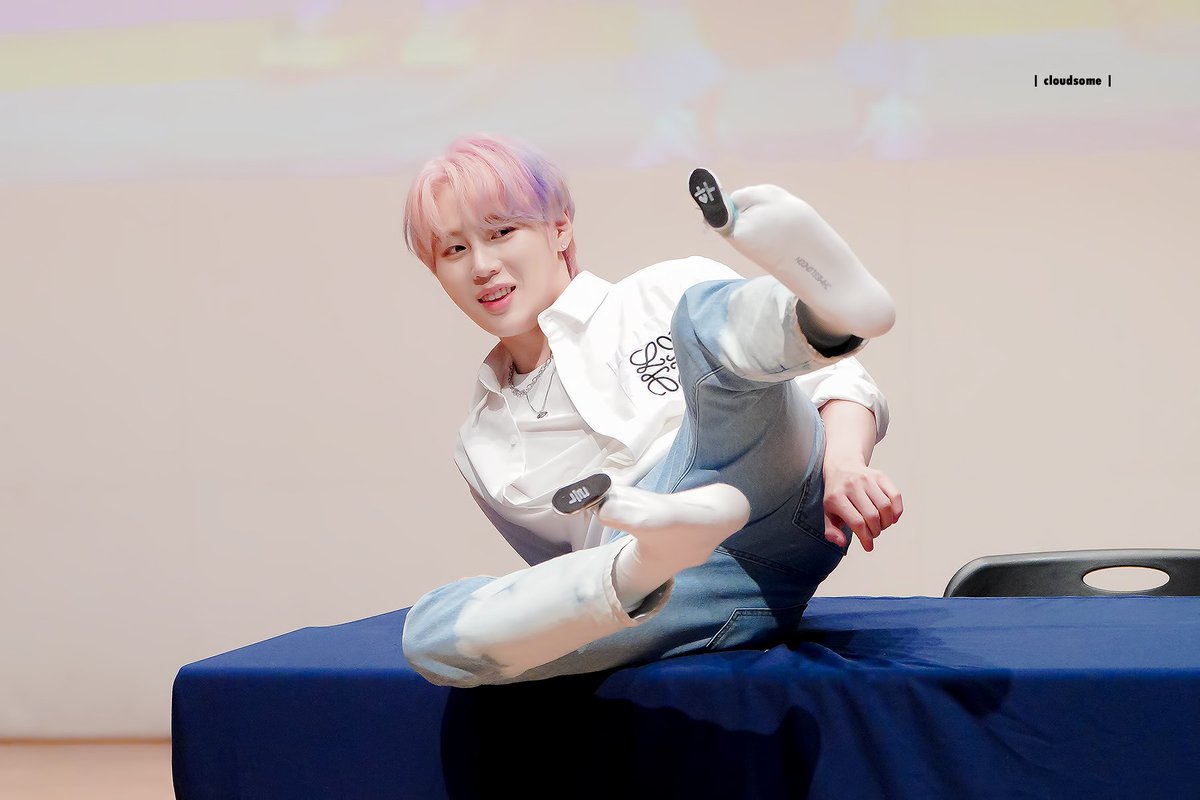 neulhaneulgoore's tweet photo. 210613 하성운🩵

#하성운 #HASUNGWOON https://t.co/LFU5ME9CGa