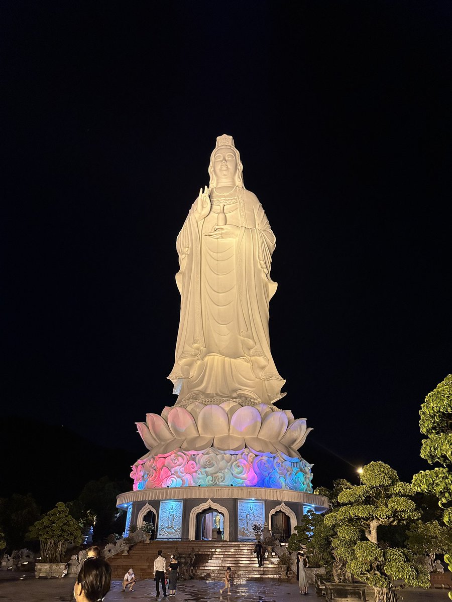 youaremyjupiter's tweet photo. Vietnam vibe🇻🇳
เปิดเทอมไวมากกก รีบเที่ยวด่วนๆๆ🥹 https://t.co/ThhJqRELA1