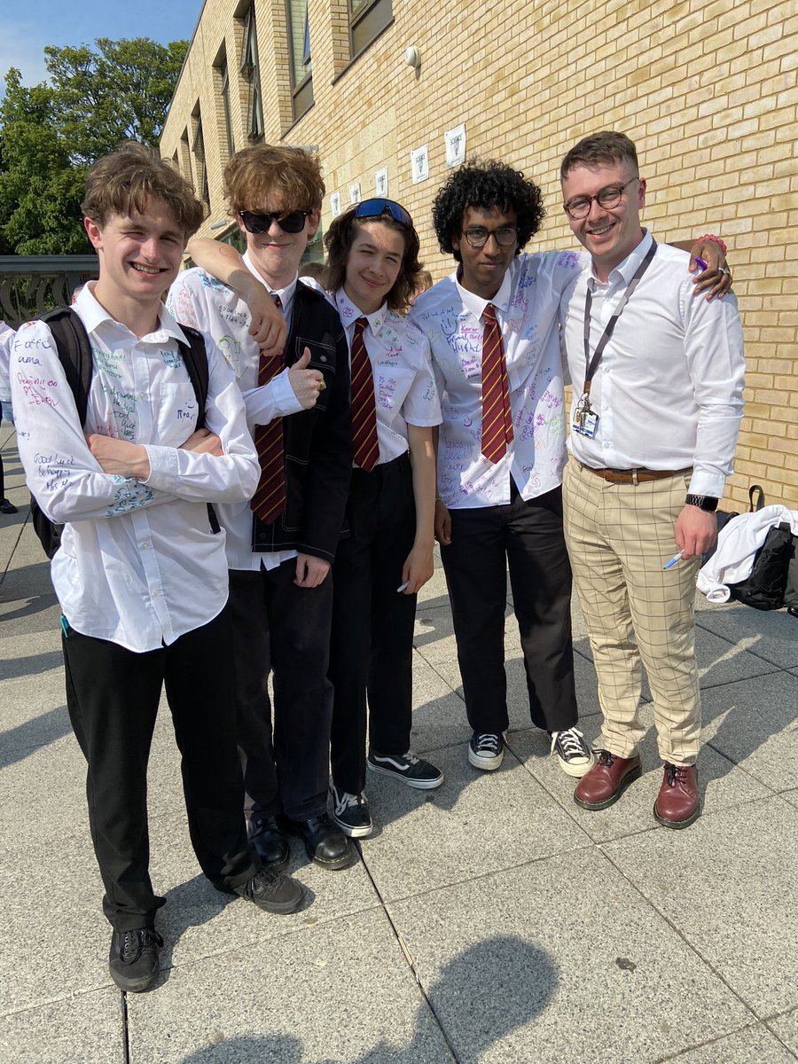 Harris Academy tweet media