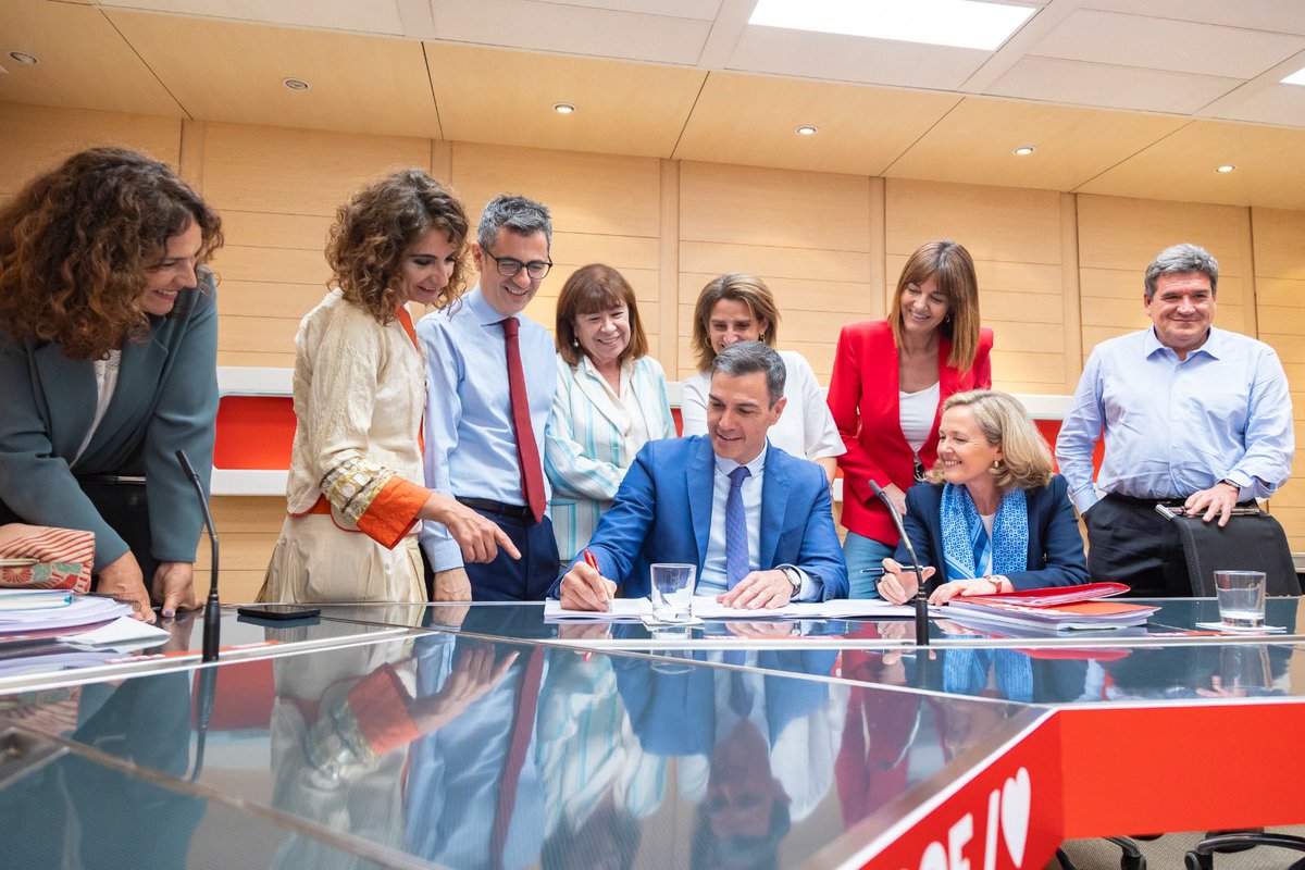 Pedro Sánchez tweet media