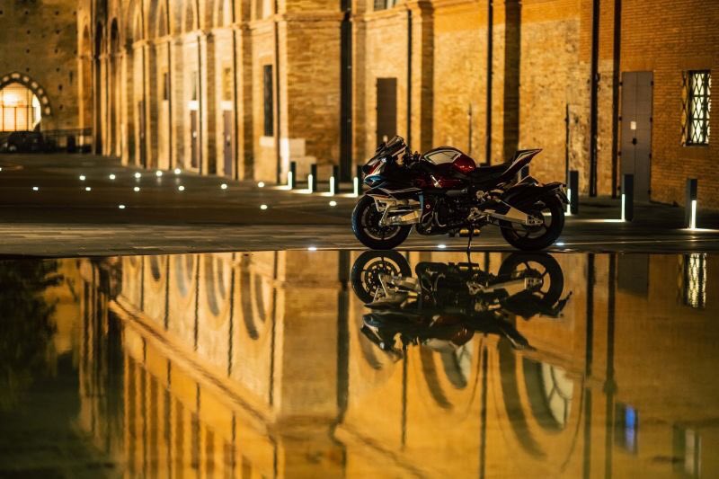 _Motorette's tweet photo. Vaya modelos ha lanzado la marca italiana @bimota_official ¡Sorprendiéndonos! https://t.co/UHvPey1sjv