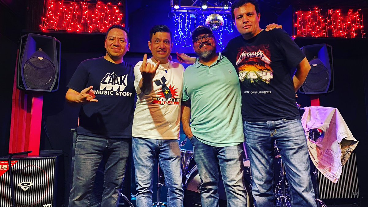 Mr_Krasnyy's tweet photo. ¡Preparado una remazterización de dos temas, una gira de medios presentaciones y al final del año el nuevo disco @VectorRojo! #vectorrojo #rock #rockmexicano #metal #viral #fyp #mrkrasnyy https://t.co/N1IxPeeNT0
