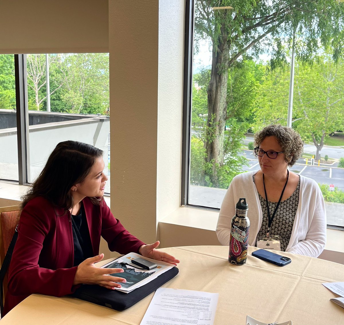 We’re proud of Streaming Science and <a href="/UFAEC/">UF/IFAS AEC</a> alum Dr. Jacqueline Aenlle (<a href="/FromUrbantoAg/">Dr. Jacqueline Aenlle</a>) for presenting her paper, “What’s Trust Got to do with it? Exploring Agricultural Science Podcast Producers’, Guests’, and Listeners’ Perceptions and Levels of Trust in Science” at the… (1/2)