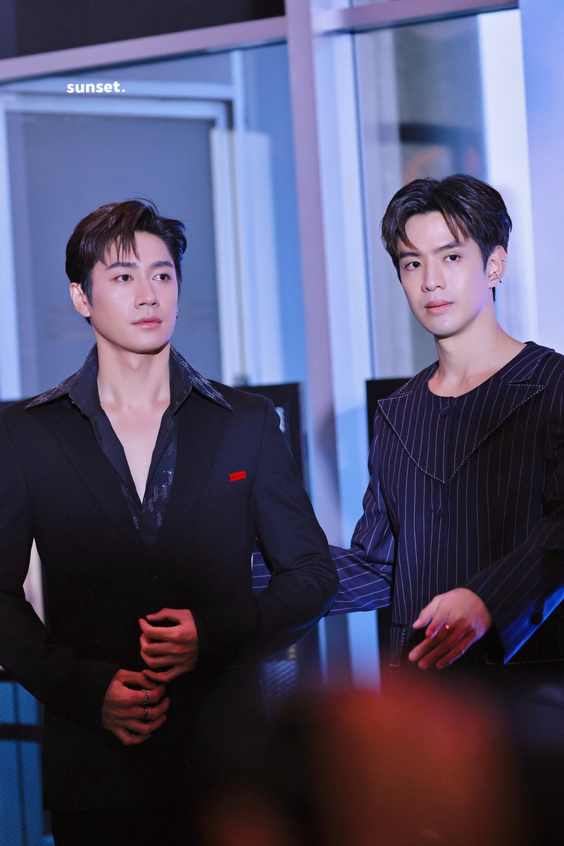 𝐬𝐮𝐧𝐬𝐞𝐭. 🌅 tweet media