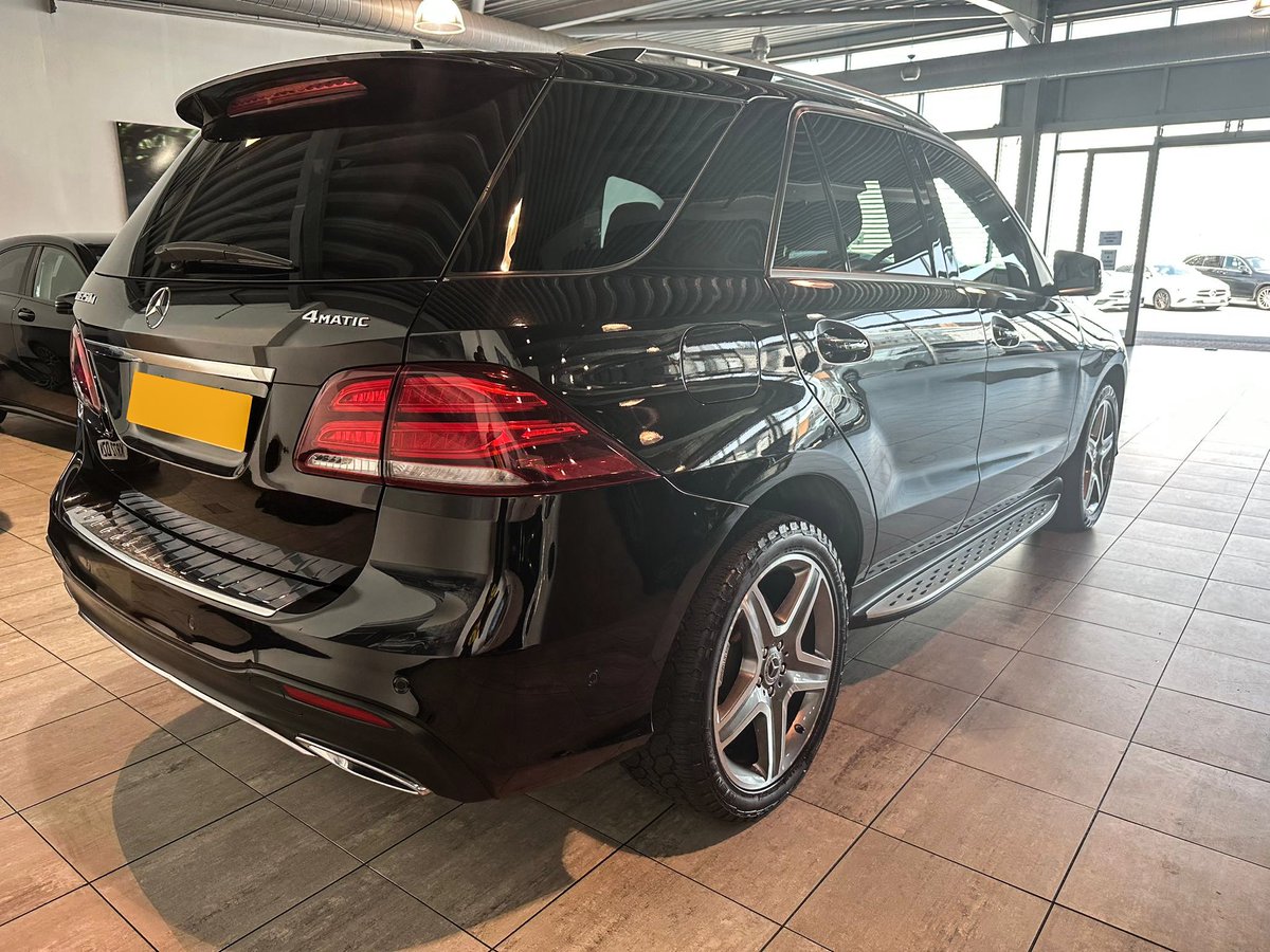 MERCEDES GLE 250D all ceramic coated with GTECHNIQ.