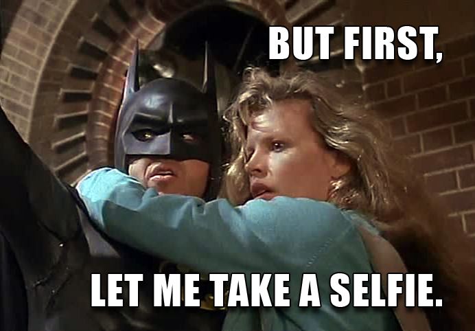 80sMixed's tweet photo. Ever since #Batman got the new iPhone... π± #80s #1989batman #MichaelKeaton #80sMixed #80smemes #80smeme #meme #iPhone https://t.co/E53hNmdCVZ
