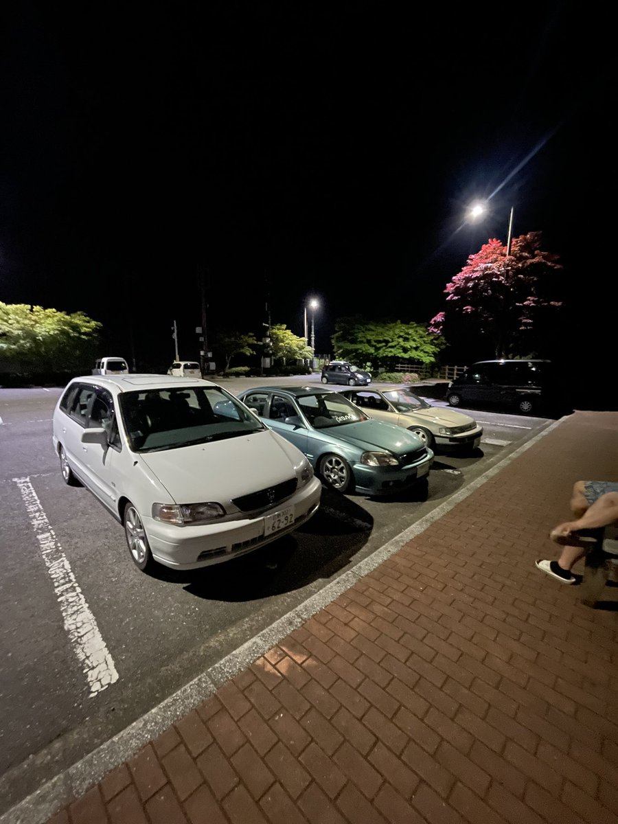 PresX5's tweet photo. 平日vtec倶楽部in近所の山 https://t.co/mPaeLUbOBZ