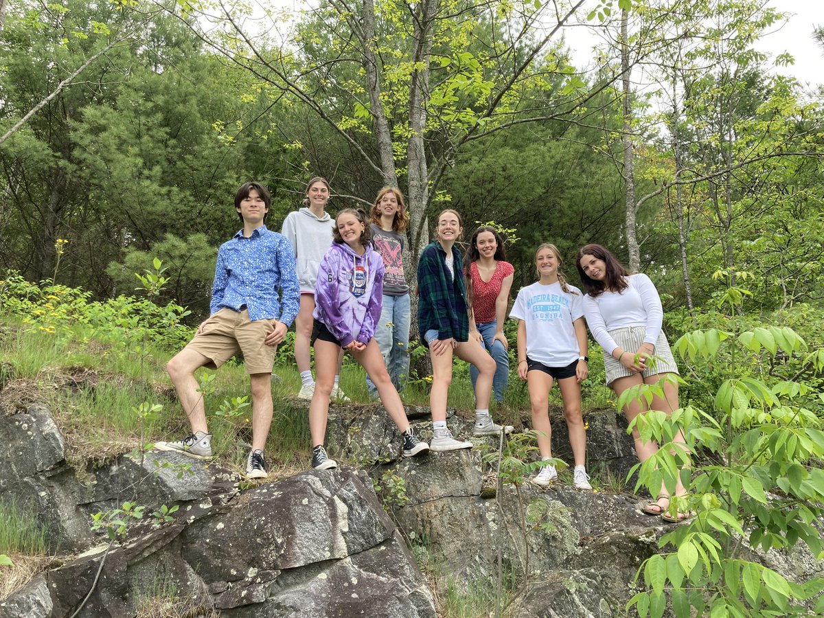 They designed an election forecasting model for predicting the winner of the #NHprimary. Back-testing for 2016 and 2020 had mixed results, but the model did point to Trump and Biden as eventual nominees--doing so 6 months in advance of the NH vote! apush.omeka.net/2023