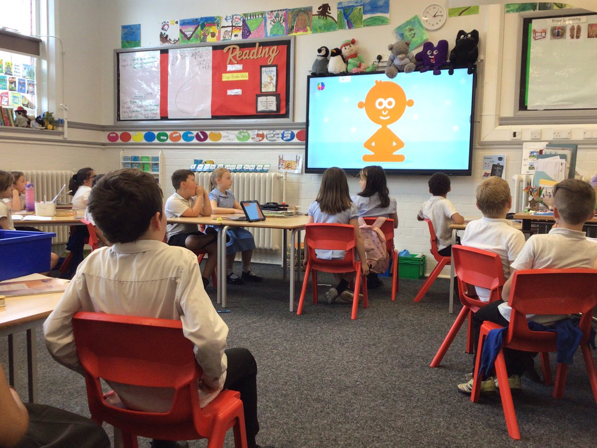 DeltaMerseyYr3's tweet photo. We started our day with ‘Belly Breathing’ to make sure our minds were calm and ready to learn! 🤩 @DeltaMersey #MPAThrive https://t.co/Y7GnfVnbpk