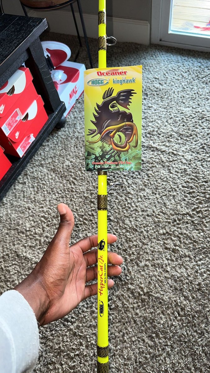 Biz__9's tweet image. Went on an actual hunt for this rod yesterday at the crack of dawn and ended up buying it brand new from a guy known for having the best catfishing rods in Kansas, it was a shed full of everything you’d need for big game catfishing 🤯 Welcome home 😬✅ #HyperCat #Oceaner