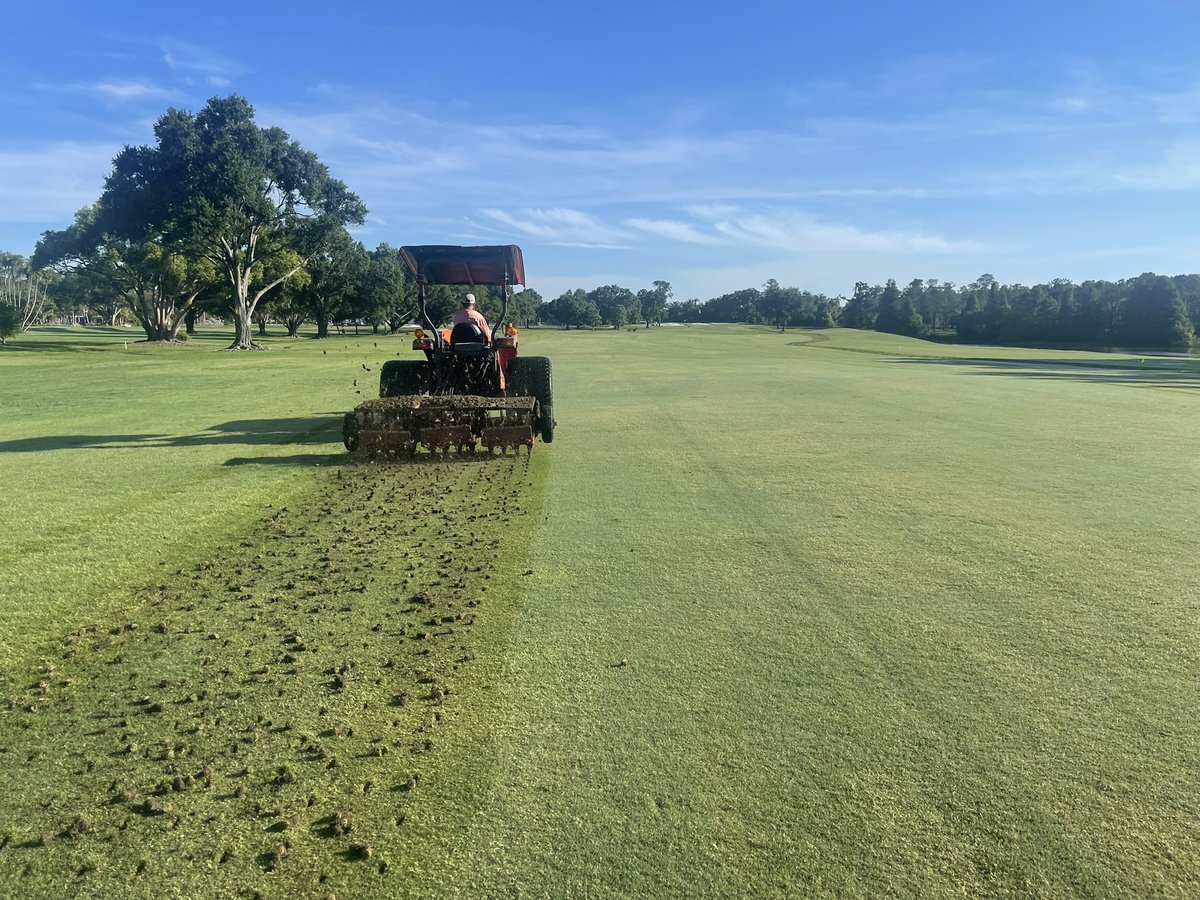 ThePalmAgro's tweet photo. Couldn’t wait for Wiedenmann Wednesday, so we started teeboxes on Wiedemann Monday. Quickly becoming my favorite piece of equip. V-cut and topdress greens + aerify fwys. Many irons in the fire. #formvoltron @wiedenmannusa https://t.co/VN4HHeQbz0