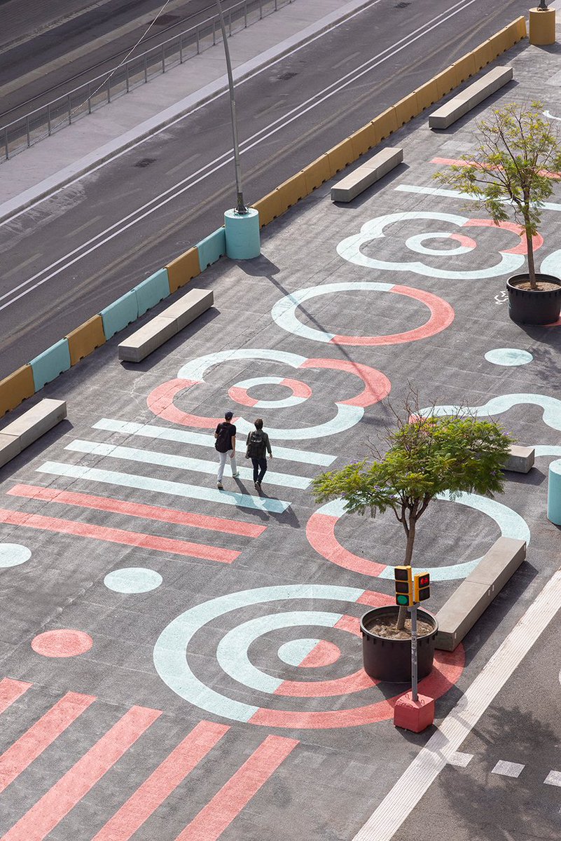 designboom's tweet image. arauna studio&apos;s graphic intervention transforms the streets of barcelona for a more inclusive cityscape designboom.com/design/graphic…