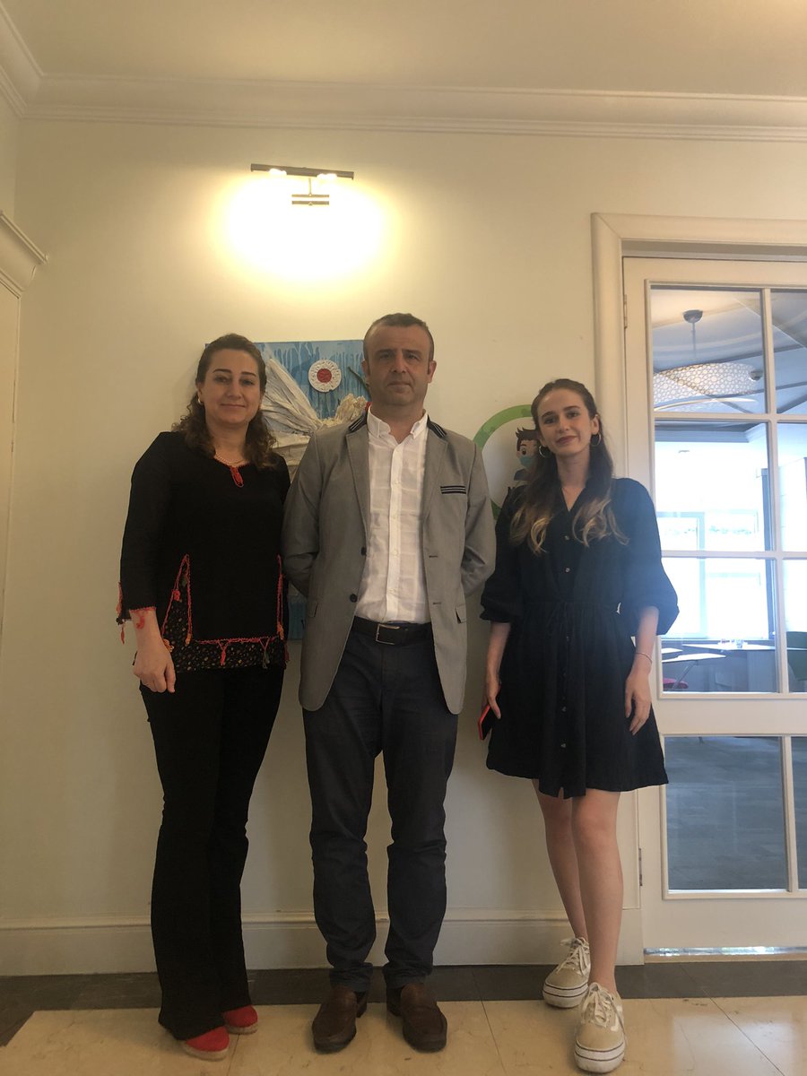 Genel merkez akademik heyet olarak Kurtköy Doğa Kolejini ziyaret ettik.Öğretmen ve yöneticilerimizle fikir alışverişinde bulunduk. <a href="/cigdemmolla/">Dr. Çiğdem Mollaibrahimoğlu</a> <a href="/cigdemkarakas16/">Çiğdem Karakaş</a> <a href="/DogaOkullari/">Doğa Koleji</a>  <a href="/berivandulger/">Berivan Dülger</a> <a href="/cavus_gulsen/">Gülşen Çavuş</a> <a href="/mineasinan/">Mine Sinan</a>