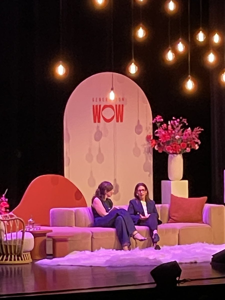 anja_cappelle's tweet photo. “I’m fabulous because I’m okay with not being fancy and perfect” - Bobby Brown #wowcongress https://t.co/B4aBXn3Lns