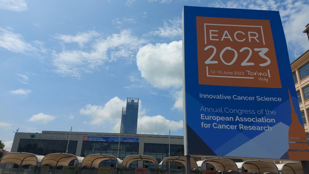 SIC Italian Cancer Society (@sic_cancer) on Twitter photo Come and visit our <a href="/SIC_cancer/">SIC Italian Cancer Society</a> booth #45 at the #EACR2023 meeting in Turin to find out about the next #SIC_cancer24 conference. Look forward to more science talks, networking and opportunities on 25-27 September 2024 🔬🧬🧫 Come and visit our <a href="/SIC_cancer/">SIC Italian Cancer Society</a> booth #45 at the #EACR2023 meeting in Turin to find out about the next #SIC_cancer24 conference. Look forward to more science talks, networking and opportunities on 25-27 September 2024 🔬🧬🧫