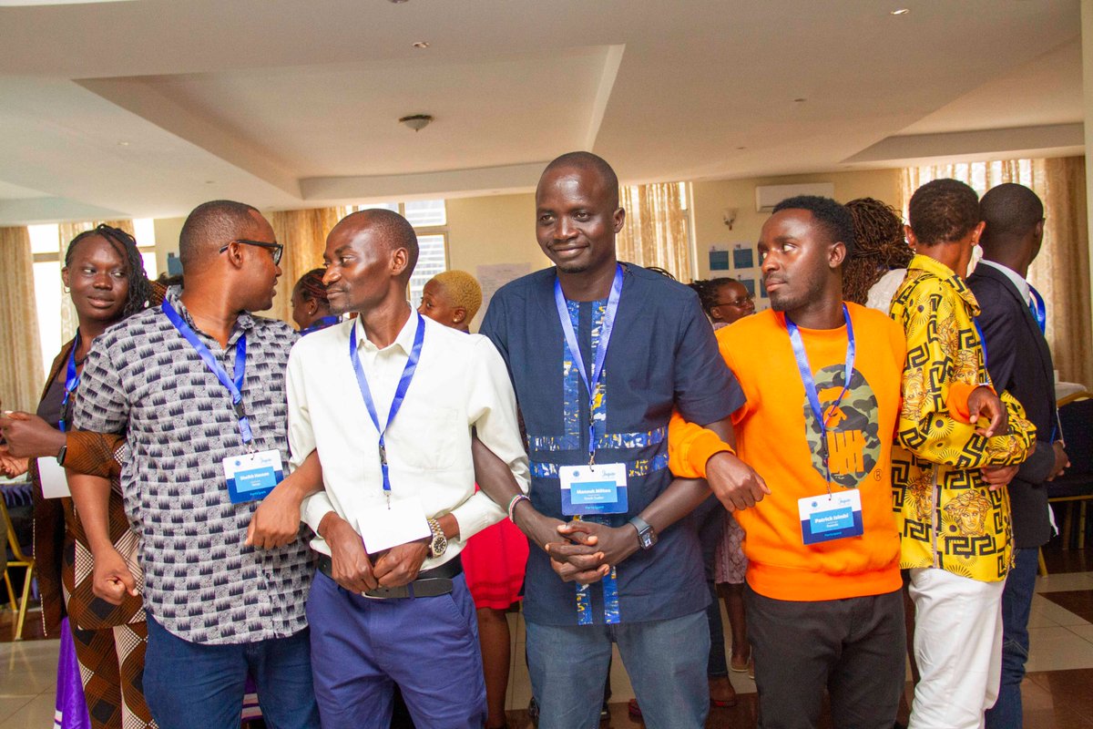 PBIRwanda's tweet photo. Day 1 of the International #PBIWorkshop has concluded!🥳 The young #peacebuilders, led by @hero_nkubito dove deep into the topic of critical thinking, learning to challenge biases and question assumptions that drive our actions. #Changemakers #AgentsOfPeace #TogetherForPeace https://t.co/EWea329vBZ