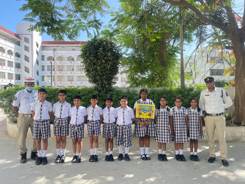 Hyderabad City Police on Twitter "Traffic cops of Hyderabad Traffic