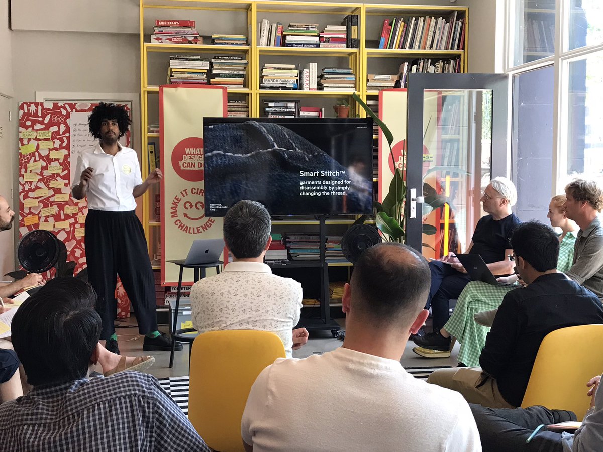 WhatDesignCanDo's tweet image. More sneak peeks from our afternoon getting to know the 13 diverse projects and start-ups taking part in the #MakeitCircularChallenge development programme. 👀