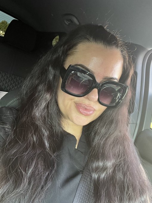 Good morning perves! https://t.co/uSoXGuF9hZ