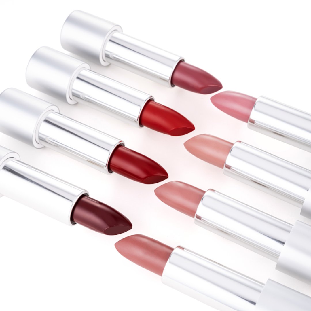 If you have skipped the coveted matte look in favor of more moisturizing formulas, 90's Vibe is your solution! Instead of accentuating dry patches on your lips, it helps heal them. It’s a win-win, with a matte finish!
Shop 90s Vibe: bit.ly/43Jzf7n
#matte #mattelipstick