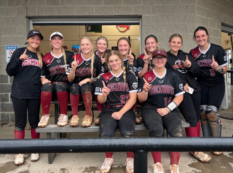 Shockwaves2024's tweet image. The 'Waves were co-champs (championship game cancelled due to rain) and went undefeated this weekend at the @d1fastpitch1  Outlaws Invitational Showcase, going 8-0.  Next up is the @topgunevents Top Gun Invitational in Kansas City, with games starting on Thursday.  #KSA