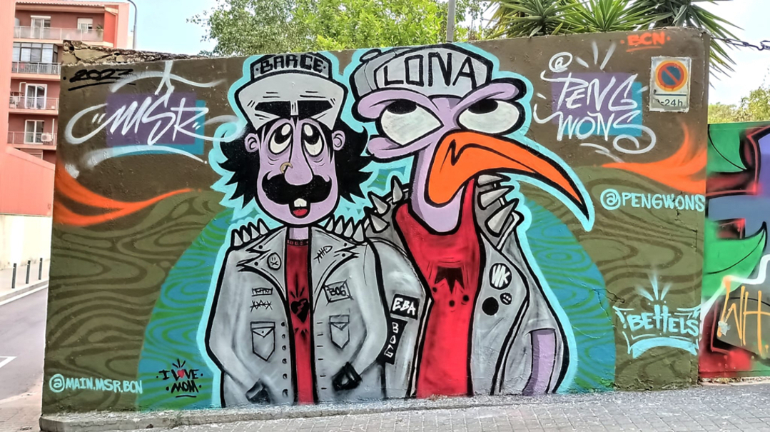 Artist: @pengwons @main.msr.bcn
Wall: #Barcelona, #Clot, #pintura #colores #muralismo #mural #streetartbarcelona #arteenlacalle #artalcarrer #artist #arte #streetartbcn #graffiti #graffitibarcelona #instagraff #streetart #barcelonastreetart #montanacolors #arteurbano #wallspot