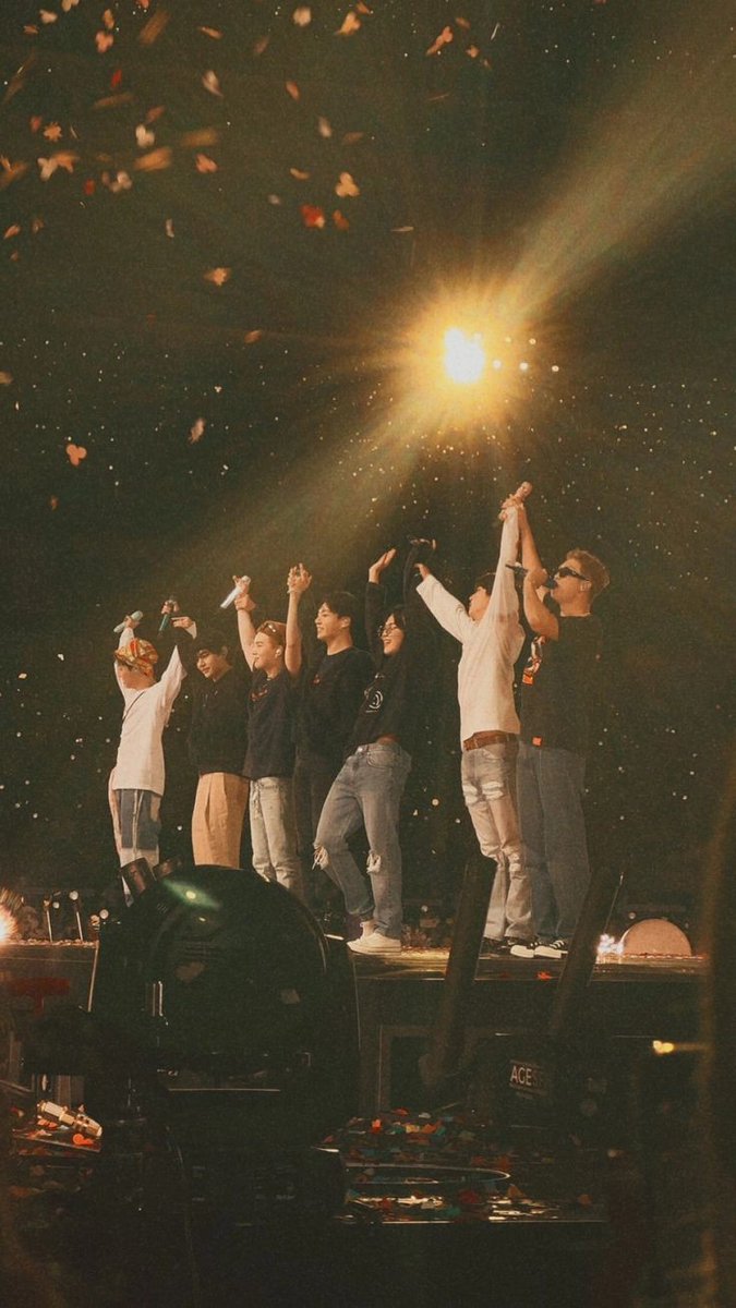 ny3mjun's tweet photo. #10yearswithBTS
#BangtanTurns10
#10YearsOfAPOBANGPO
#BulletProofingSinceADecade
#ADecadeAndCounting
#BestFriendsSince10Years
#1DecadeWithBTS
#OurDecadeLongShiningUniverse https://t.co/yFB3eiVC5D
