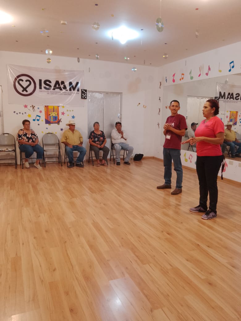 CECOSAMAObrSur's tweet photo. Plática de Sensibilización sobre el tema "Autoestima" , reflexión sobre el cuento "El monstruo de colores " y activación física por medio de baile dirigido a los adultos mayores de ISAAM.
#controldeemociones #AMORPROPIO #MEAMO #MEACEPTO
@CONADICmx @juntosxlapazmx @CapaSonora https://t.co/Rlc38rb5Na