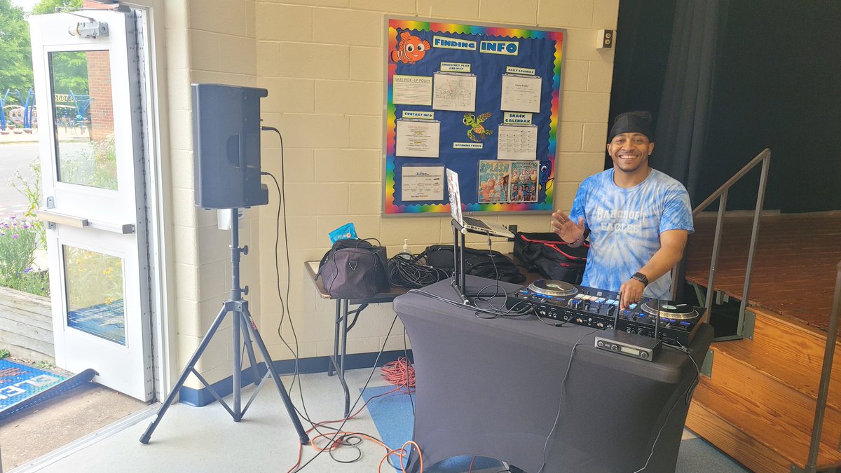 Bilingual Barcroft tweet media