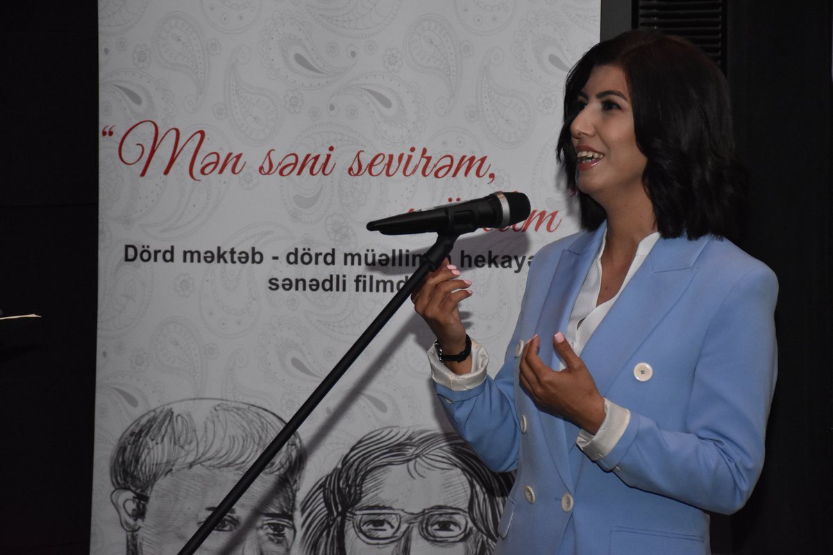 SevinjFadai's tweet photo. Qadın və Uşaqların Təhsilinə Dəstək İB-nin Elm və Təhsil Nazirliyinin dəstəyi ilə çəkdiyi "Mən səni sevirəm, müəllim" sənədli filminin Nizami Kino Mərkəzində təqdimat mərasimi keçirildi.

Bu, Azərbaycan müəlliminə  təşəkkür, ona layiq olduğu dəyərin göstəriıməsinə çağırış idi! https://t.co/yzG9SPEd6e
